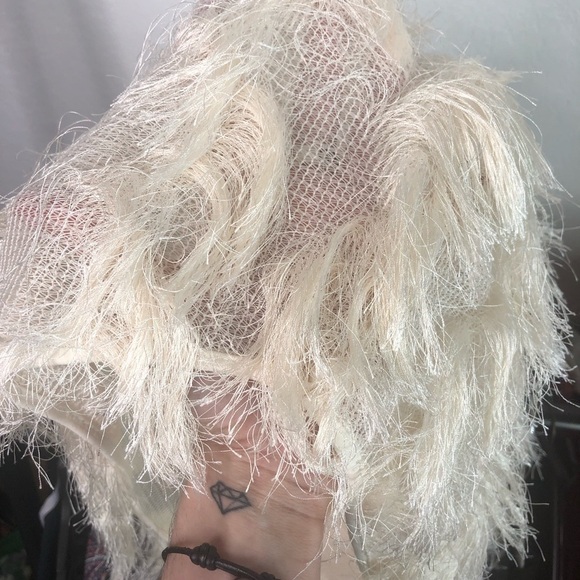 FRENCH Connection Cream Sheer Eyelash Fringe Sleeveless Top - Picture 4 of 4